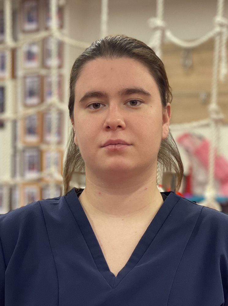 Ангелина Селукова